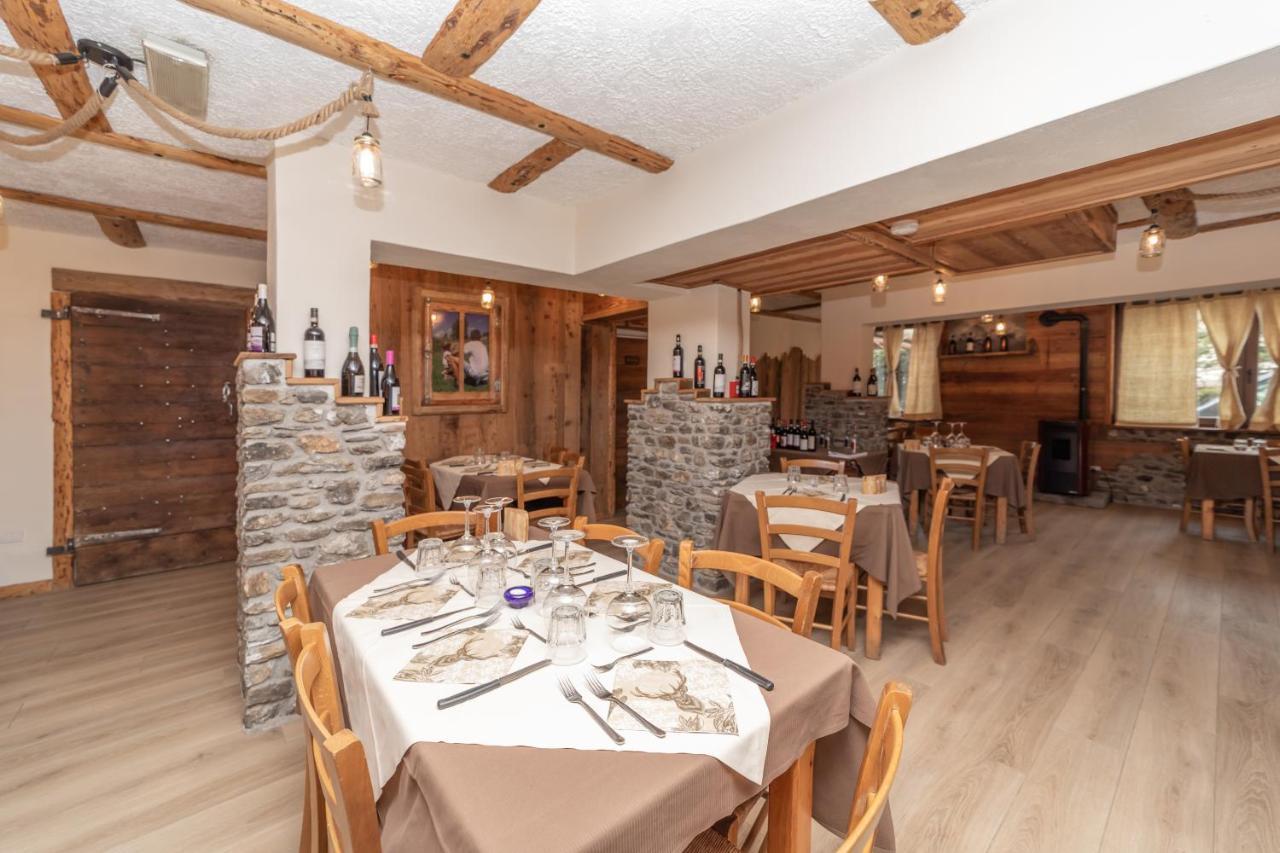 Hotel Martin Oulx Екстериор снимка